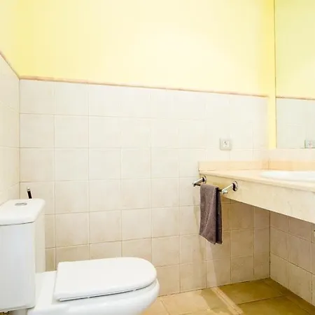 Βίλα In Playa Blanca Sleeps 8 With Pool Air Con And Wifi *